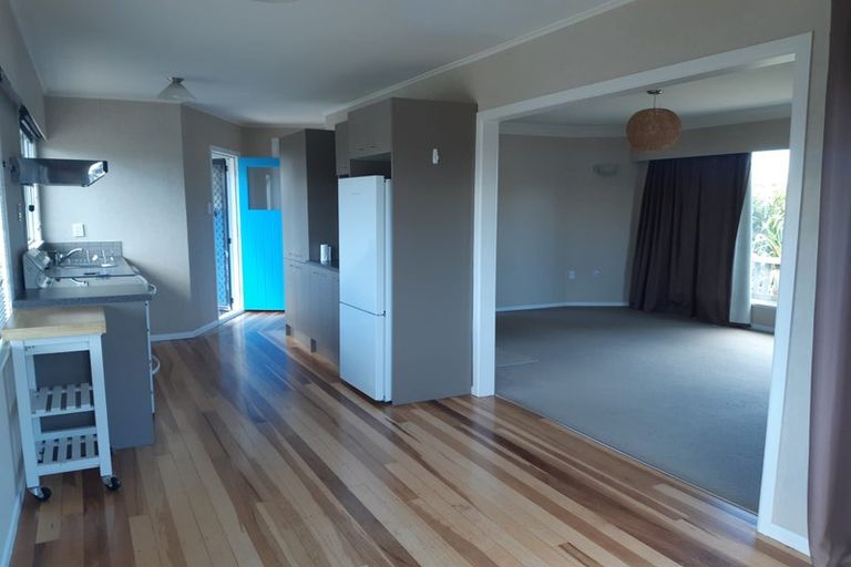 Photo of property in 208 Tamamutu Street, Taupo, 3330
