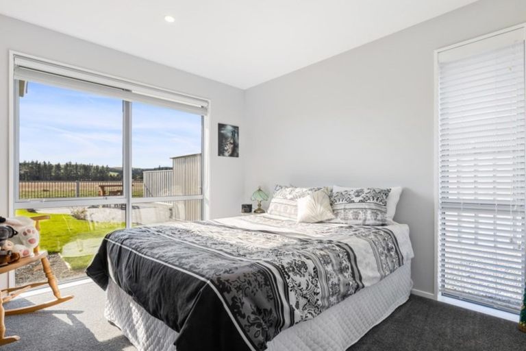 Photo of property in 5 Denton Street, Amberley, 7410