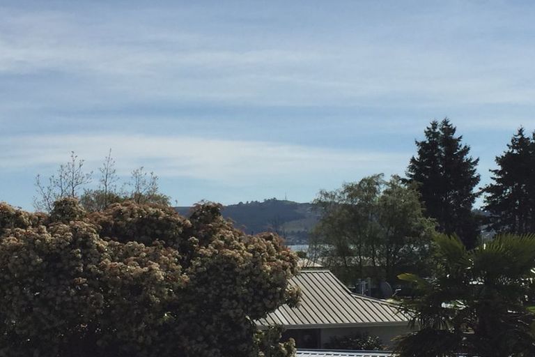 Photo of property in 3 Clarke Grove, Richmond Heights, Taupo, 3330