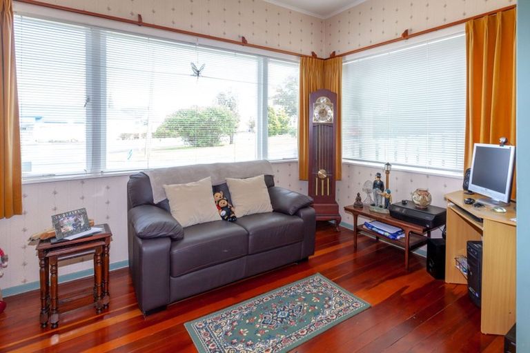 Photo of property in 102 Karaka Road, Thames, 3500