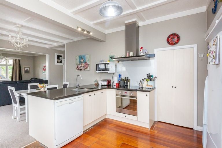 Photo of property in 174 Kennedy Road, Marewa, Napier, 4110