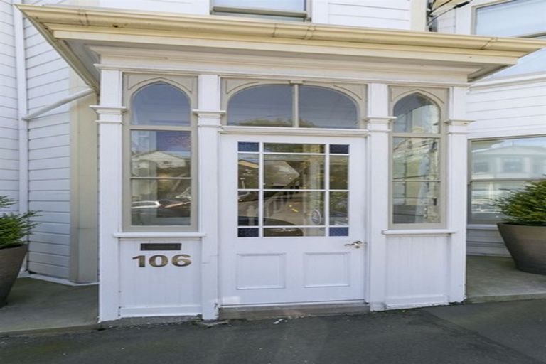 Photo of property in 106 Hill Street, Thorndon, Wellington, 6011