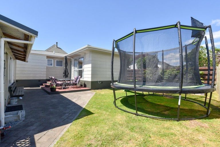 Photo of property in 14 Burton Place, Owhata, Rotorua, 3010
