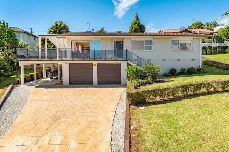 Photo of property in 11 Kaharoa Avenue, Omokoroa, 3114