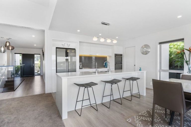 Photo of property in 104 Tukere Drive, Whangamata, 3620