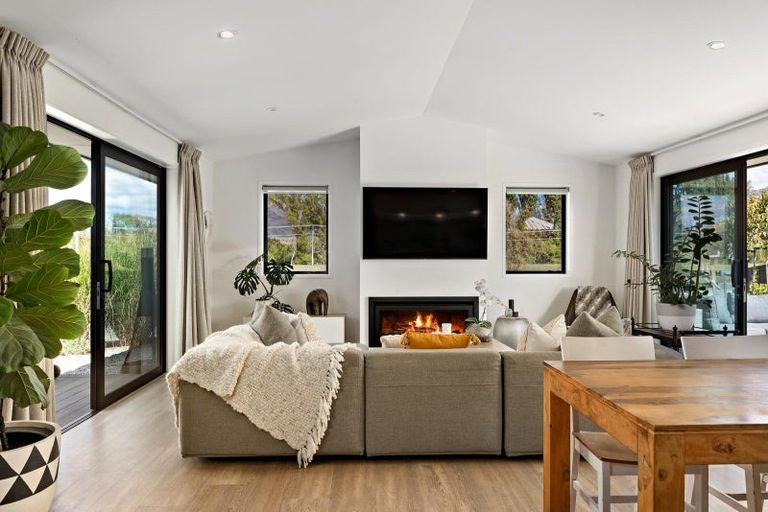 Photo of property in 8 Headley Drive, Lower Shotover, Queenstown, 9304