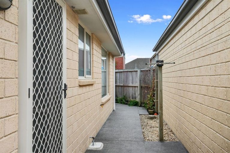 Photo of property in 23a Grassmere Street, Papanui, Christchurch, 8052