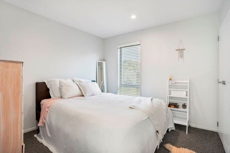 Photo of property in 7 Parachute Crescent, Papakura, 2110