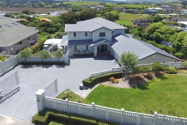 Photo of property in 79 The Masthead, Whitby, Porirua, 5024
