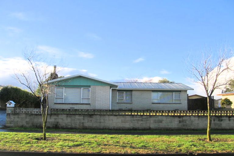 Photo of property in 50 Cartier Crescent, Flaxmere, Hastings, 4120