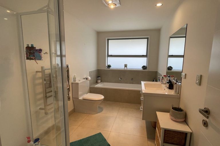 Photo of property in 8 Batty Street, Papamoa Beach, Papamoa, 3118