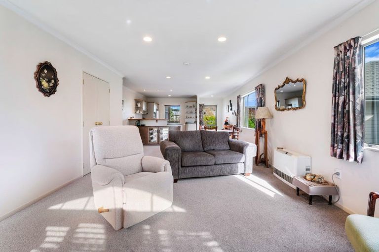 Photo of property in 285 Vaughan Road, Owhata, Rotorua, 3010