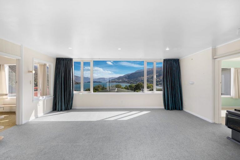 Photo of property in 37 Mcbride Street, Frankton, Queenstown, 9300