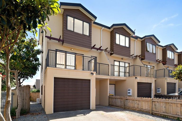 Photo of property in 36/8 Margan Avenue, New Lynn, Auckland, 0600