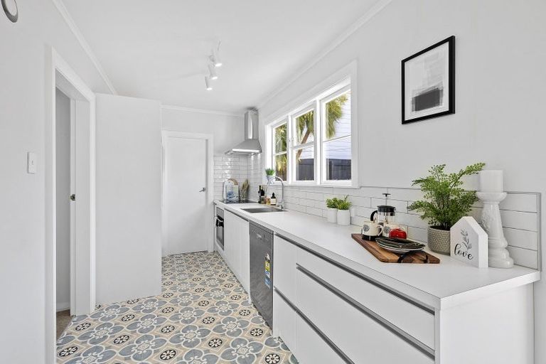 Photo of property in 20 Emmett Street, Newtown, Wellington, 6021