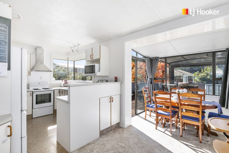 Photo of property in 24 Saint Albans Street, Bradford, Dunedin, 9011