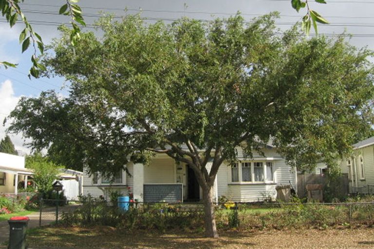 Photo of property in 17 Lippiatt Road, Otahuhu, Auckland, 1062