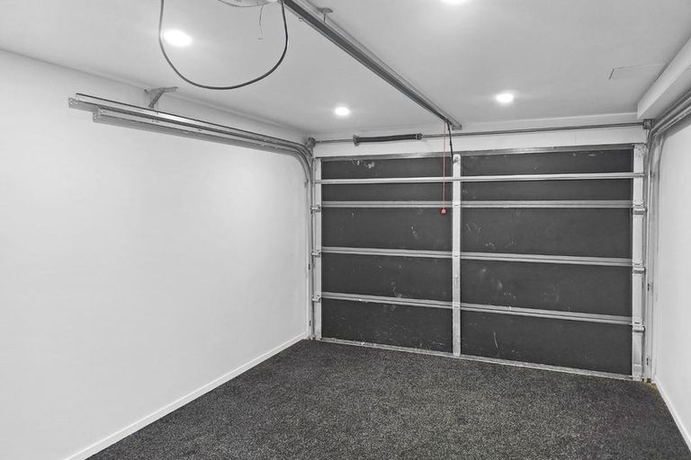 Photo of property in 3/12 Mana Avenue, Titahi Bay, Porirua, 5022