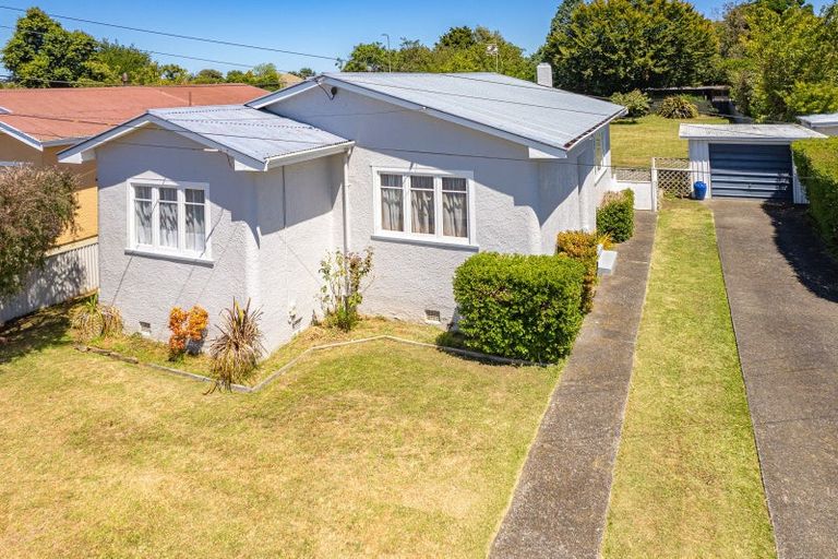 Photo of property in 25 Field Street, Aramoho, Whanganui, 4500
