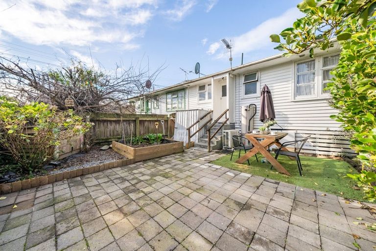Photo of property in 2b Palfrey Street, Wallaceville, Upper Hutt, 5018