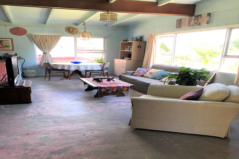 Photo of property in 6 Snell Crescent, Waihi Beach, 3611