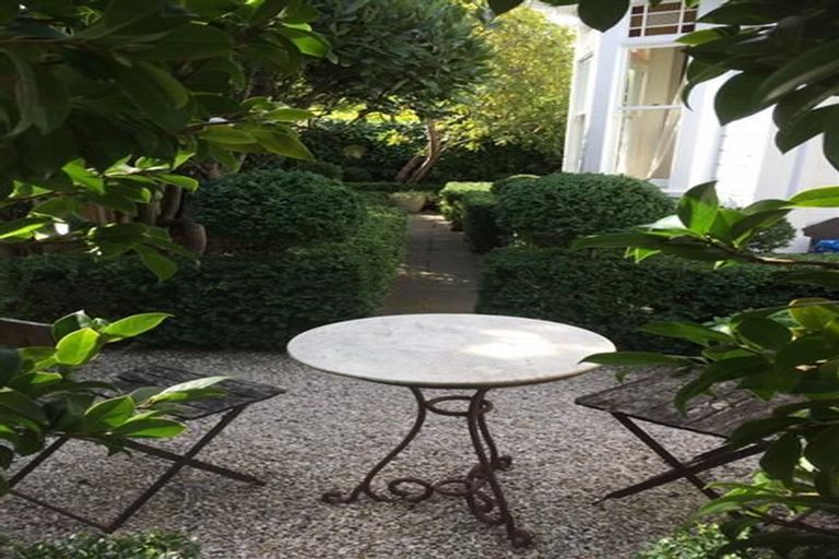 Photo of property in 163 Collingwood Street, Nelson, 7010