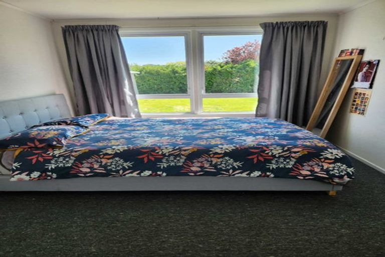 Photo of property in 8 Clifton Street, Bulls, 4818