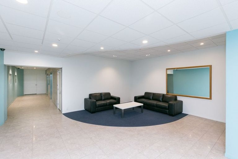 Photo of property in Terrace Tower Apartments, 1f/126 The Terrace, Wellington Central, Wellington, 6011