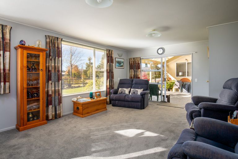 Photo of property in 3 Boundary Road, Alexandra, 9320