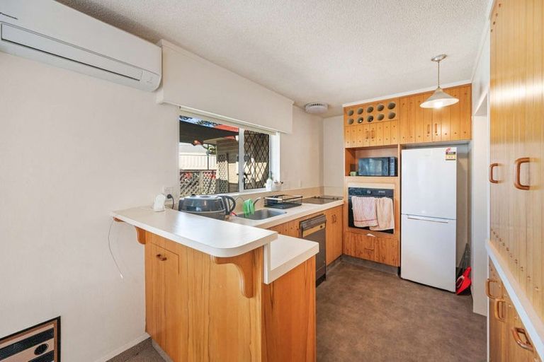 Photo of property in 477 Marine Parade, Napier South, Napier, 4110