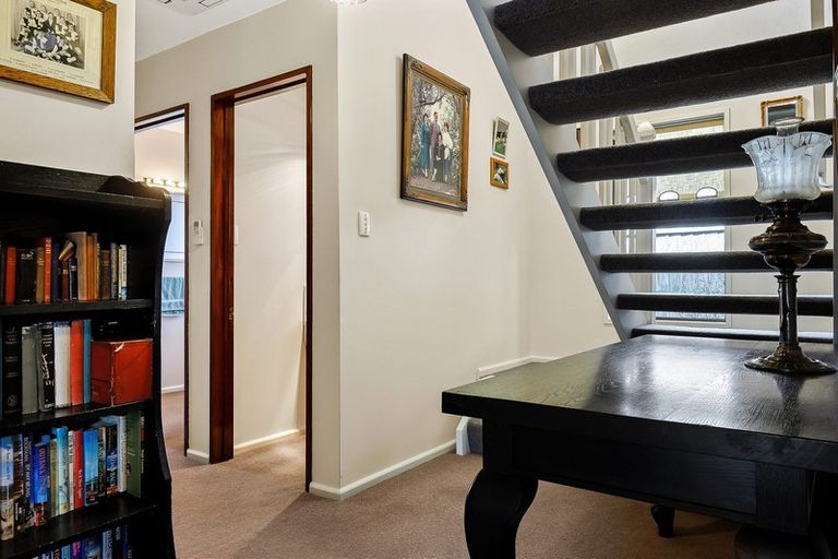 Photo of property in 21 Wadeley Road, Ilam, Christchurch, 8041