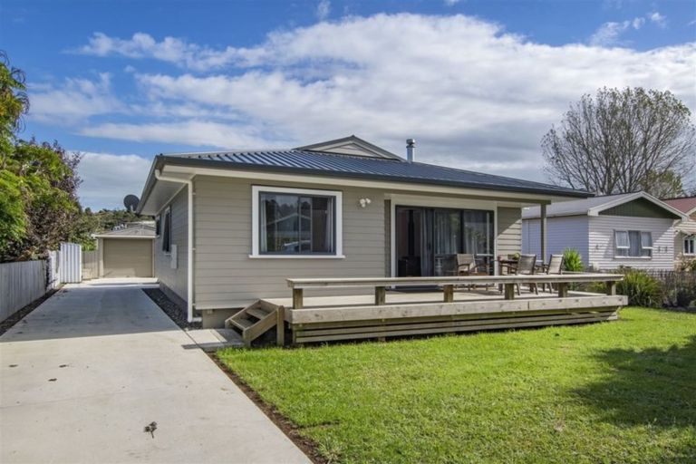 Photo of property in 51 Valley Road, Hikurangi, 0114