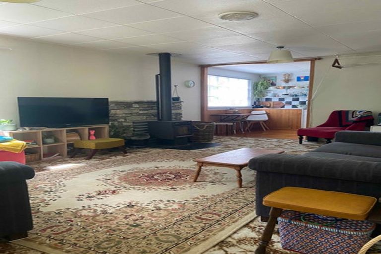 Photo of property in 19 Sutherland Road, Omarama, 9412
