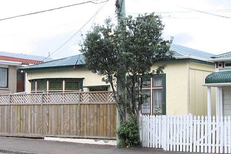 Photo of property in 489 Adelaide Road, Berhampore, Wellington, 6023
