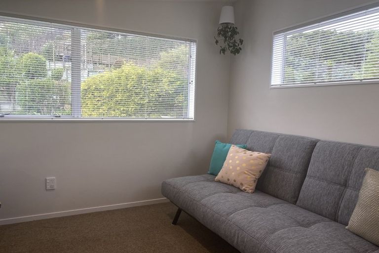 Photo of property in 37 Spinnaker Drive, Whitby, Porirua, 5024