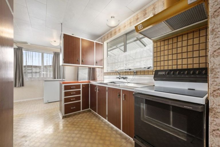 Photo of property in 12 Kentucky Street, Totara Park, Upper Hutt, 5018