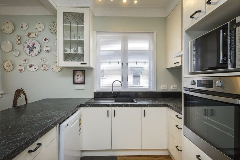 Photo of property in 4 Wellington Street, Feilding, 4702