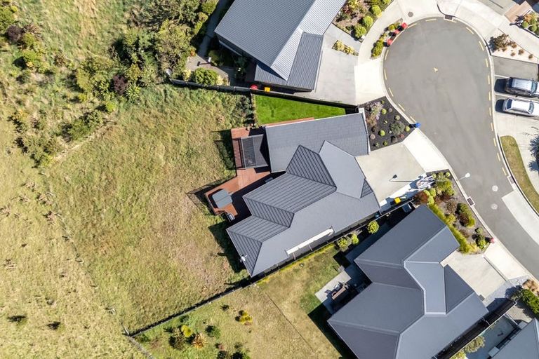 Photo of property in 39 Huntaway Close, Stoke, Nelson, 7011