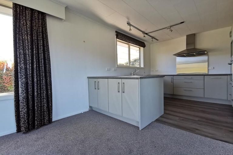 Photo of property in 3a Morgan Place, Tawa, Wellington, 5028