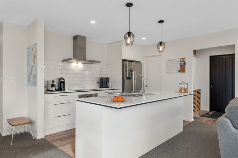 Photo of property in 9 Clough Close, Lincoln, 7608