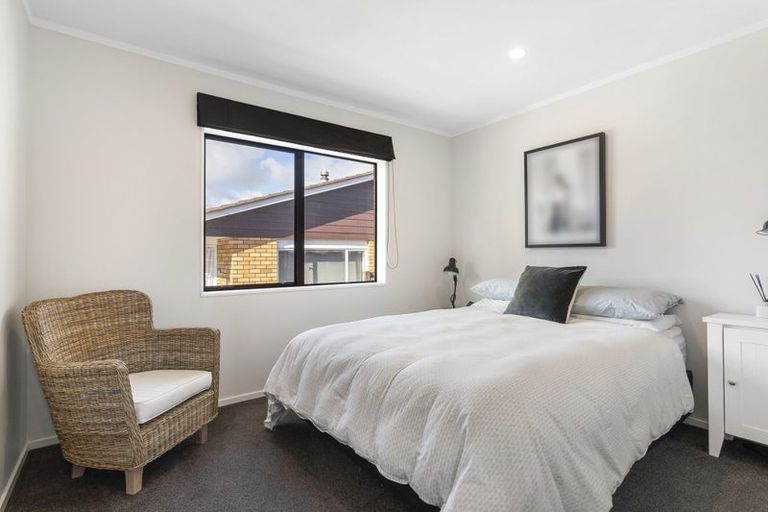 Photo of property in 11 Leicester Parade, Somerville, Auckland, 2014