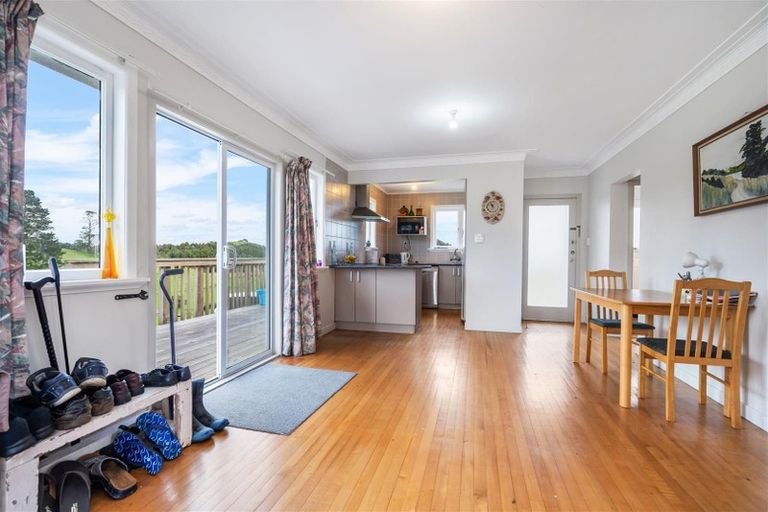 Photo of property in 533 Pataua South Road, Pataua South, Onerahi, 0192