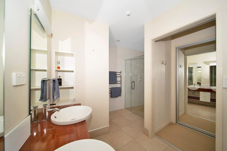 Photo of property in Quarterdeck, 5/4 Buller Street, New Plymouth, 4310