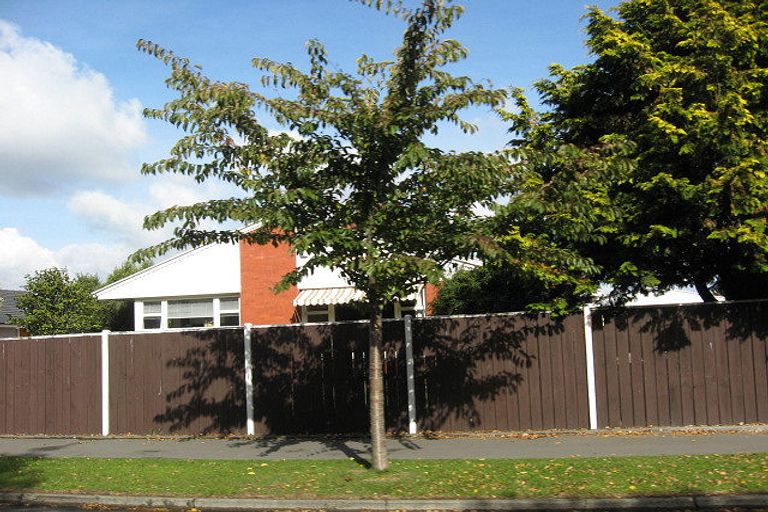 Photo of property in 271 Waimairi Road, Ilam, Christchurch, 8041