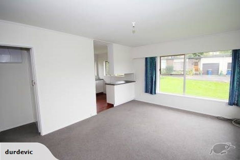 Photo of property in 2/61 Chartwell Avenue, Glenfield, Auckland, 0629
