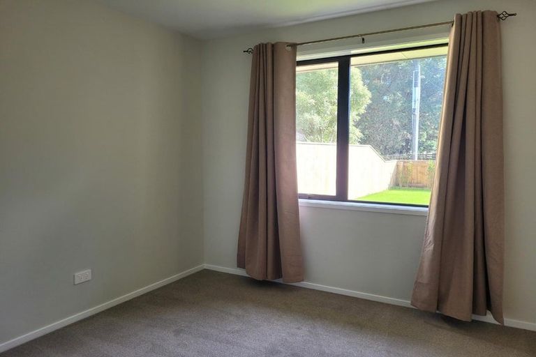 Photo of property in 77 Lincoln Road, Carterton, 5713