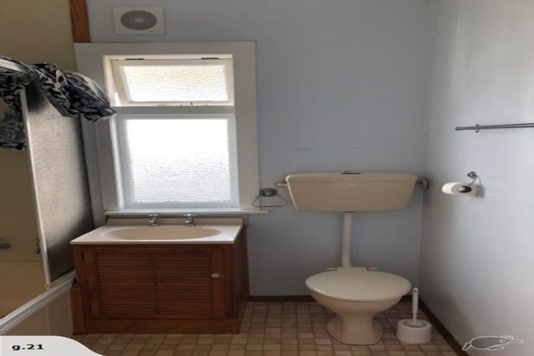 Photo of property in 79 Onepu Road, Kilbirnie, Wellington, 6022