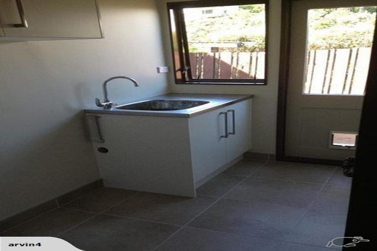 Photo of property in 52 Homebush Road, Khandallah, Wellington, 6035