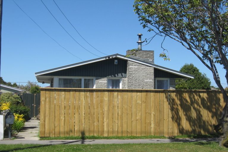 Photo of property in 60 Mooray Avenue, Bishopdale, Christchurch, 8053