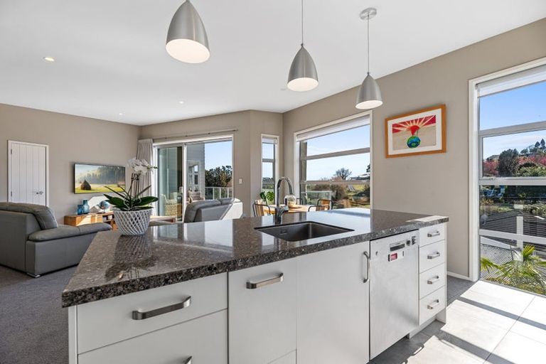 Photo of property in 53 Graham Place, Bellevue, Tauranga, 3110